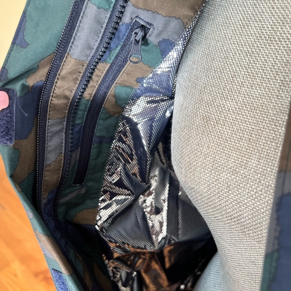 Columbia women’s golden grove shell in camouflage - Picture 10 of 16